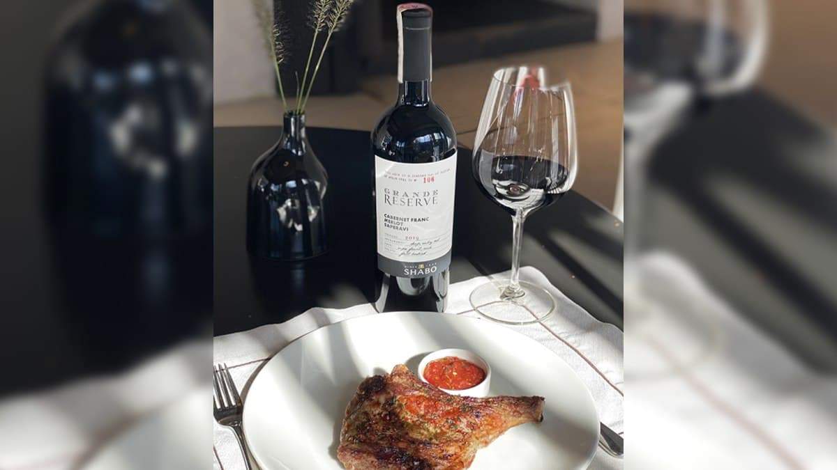 Вечеря з вином: SHABO Grande Reserve Cabernet Franc – Merlot – Saperavi й телятина на кістці - Life
