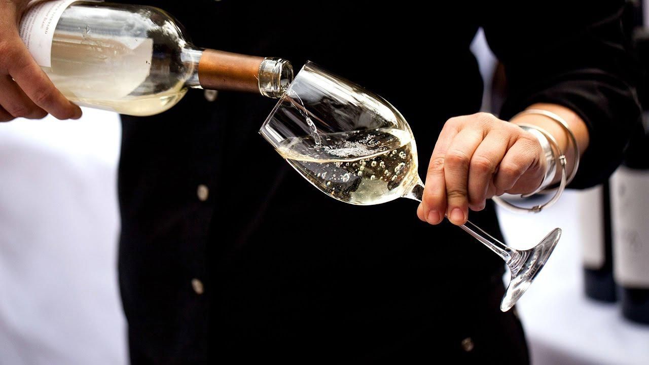 Дегустація вина: як правильно оцінювати вино