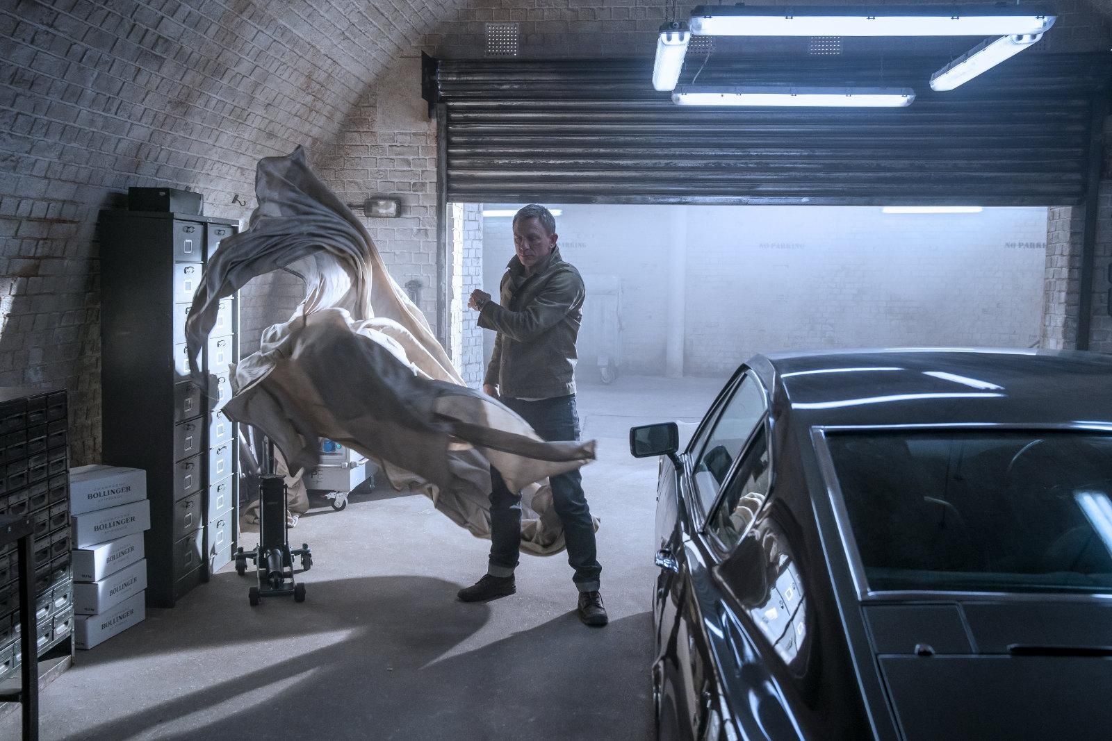 Агенту 007 присвятили шампанське: як воно виглядає і скільки коштує Агенту 007 присвятили шампанське: як воно виглядає і скільки коштує