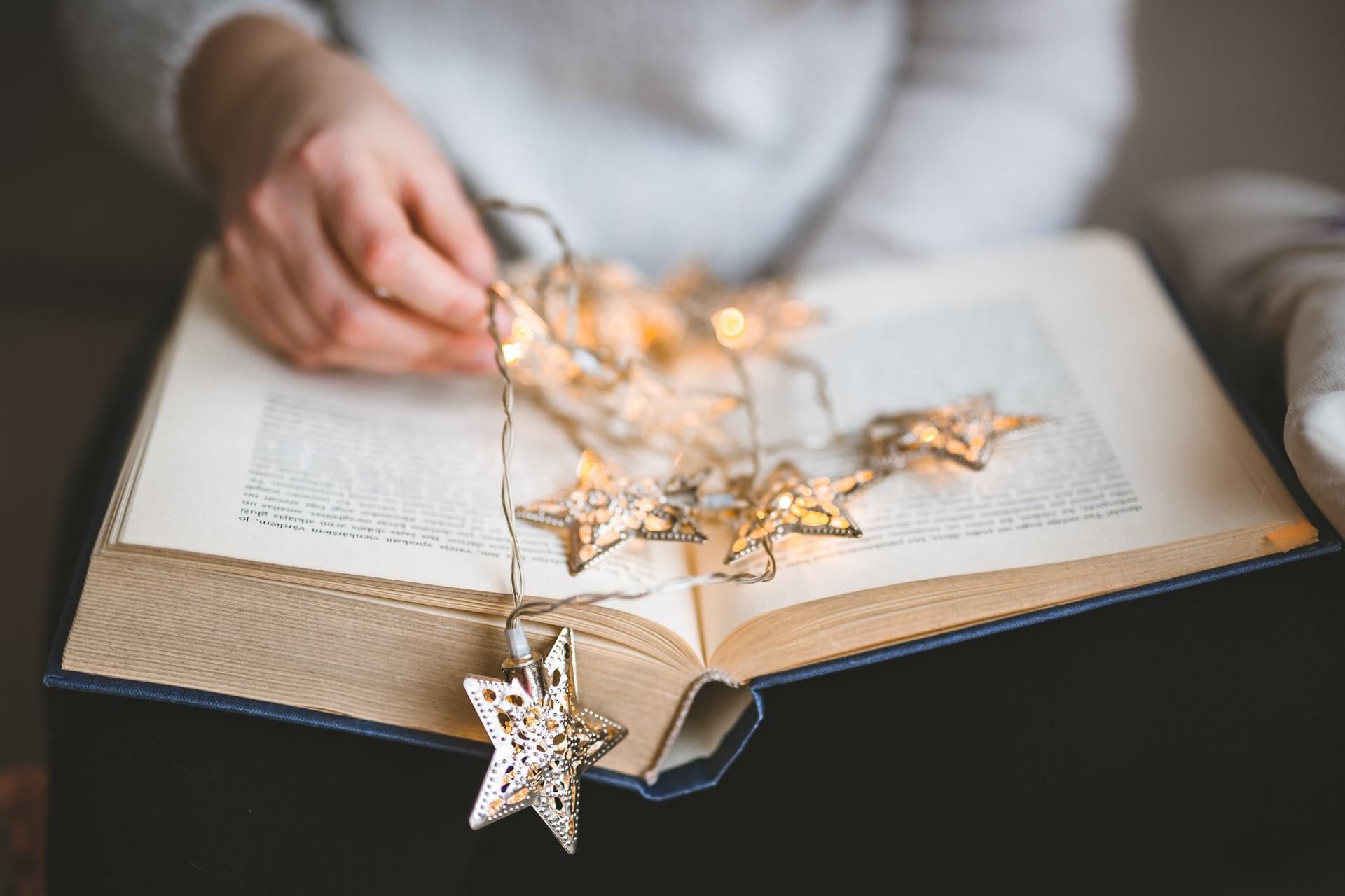Що почитати для різдвяного настрою: 10  книг, які змусять вас повірити у дива