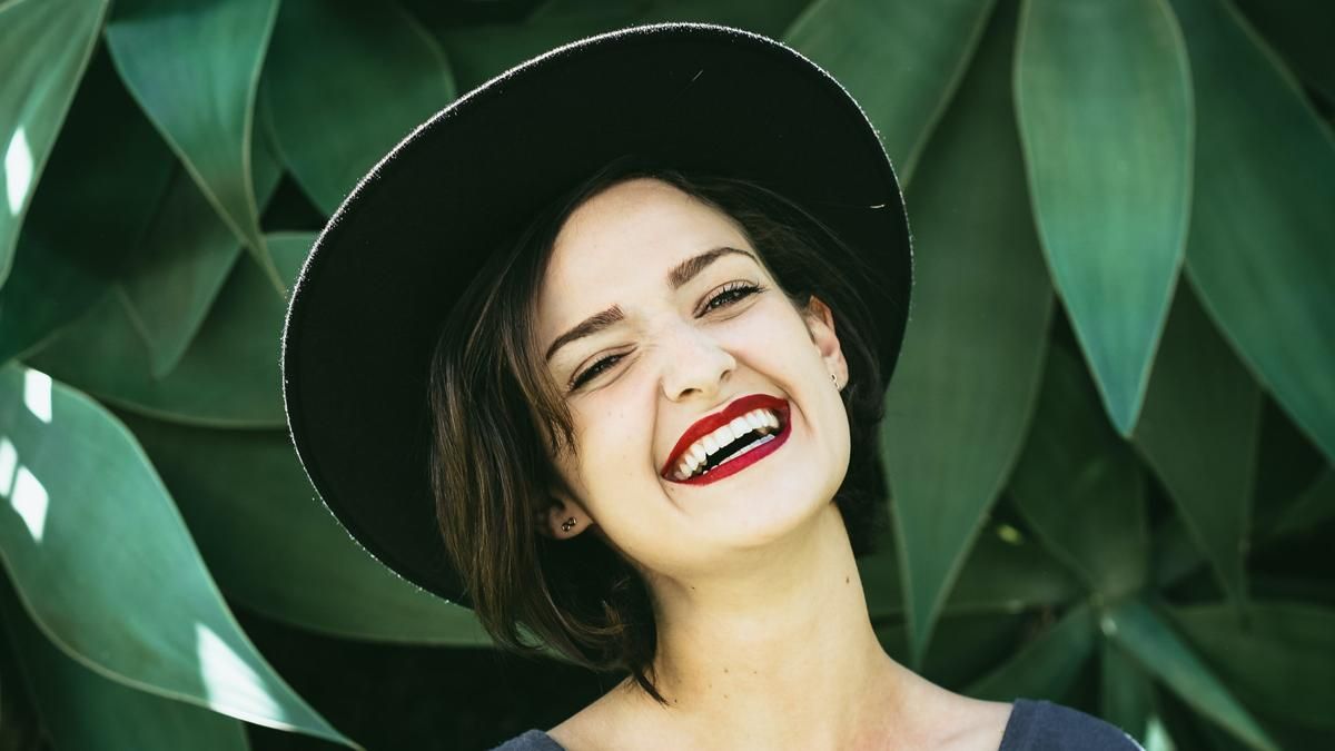 5 причин, почему вам нужно чаще улыбаться