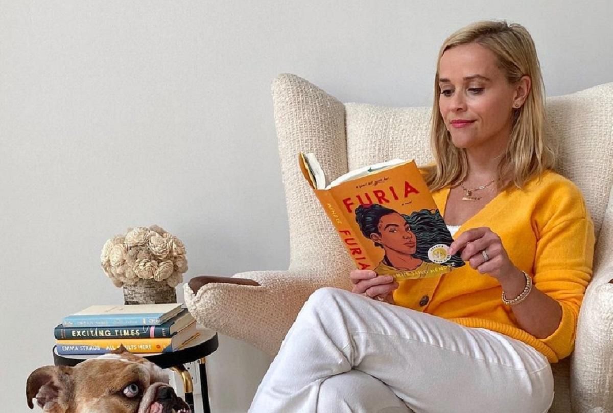 Що читає Емма Вотсон та Різ Візерспун: 6 рекомендацій від знаменитих жінок - Life Що читає Емма Вотсон та Різ Візерспун: 6 рекомендацій від знаменитих жінок - Life