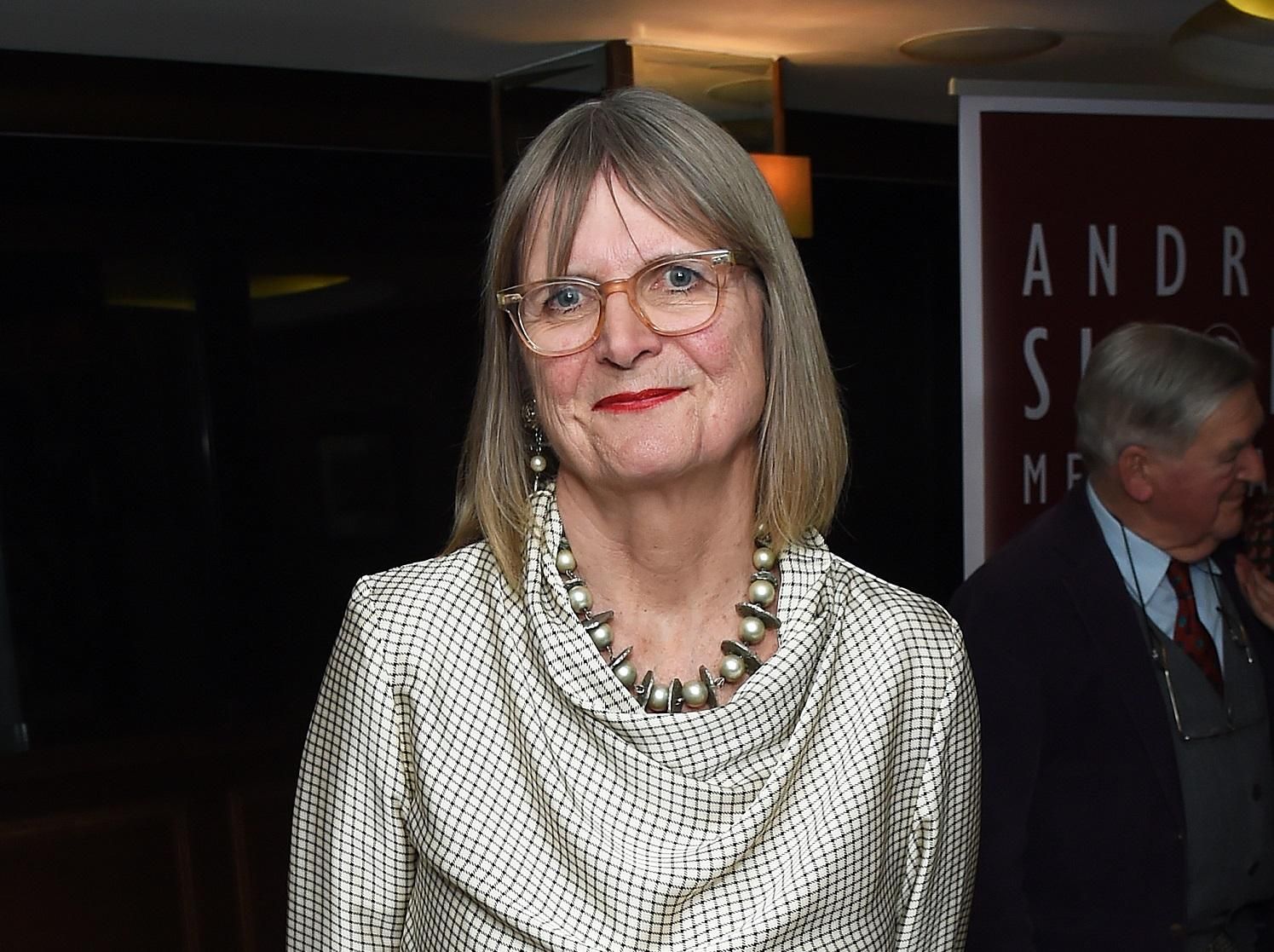 Легендарна Дженсіс Робінсон Легендарна Дженсіс Робінсон