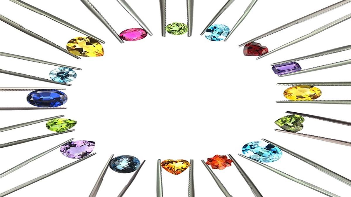 12 дорогоцінних каменів, присвоєні кожному місяцю 12 дорогоцінних каменів, присвоєні кожному місяцю