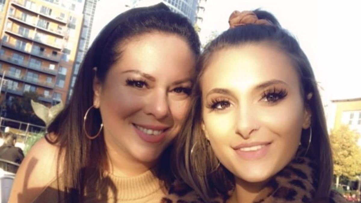 Жінка не мила своє волосся 3 роки: як вона виглядає зараз – фото Жінка не мила своє волосся 3 роки: як вона виглядає зараз – фото