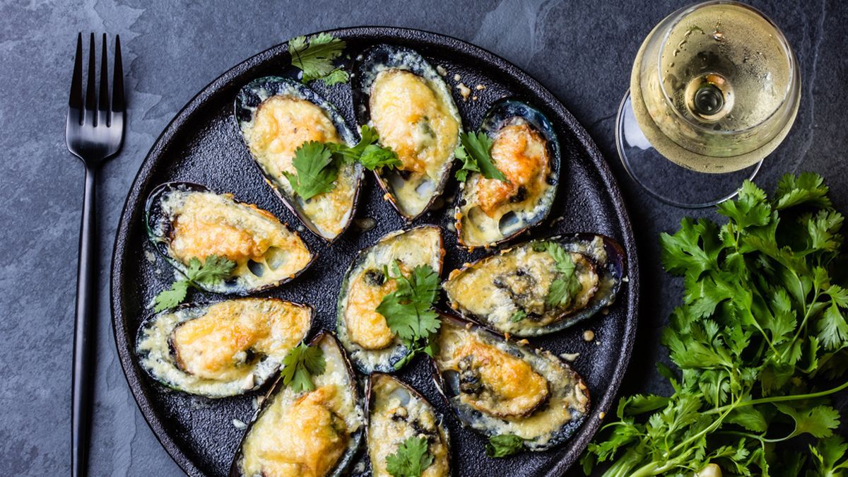 Ужин с вином: SHABO Reserve Chardonnay и мидии в сливочном соусе Ужин с вином: SHABO Reserve Chardonnay и мидии в сливочном соусе