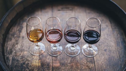 Як правильно дегустувати вино: практичні поради