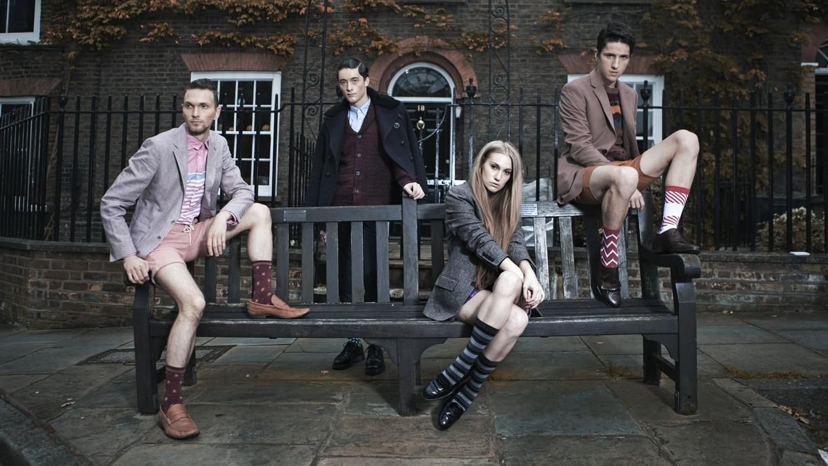 Хлопець запросив дівчину на побачення: там його чекали аж 16 конкурентів Хлопець запросив дівчину на побачення: там його чекали аж 16 конкурентів