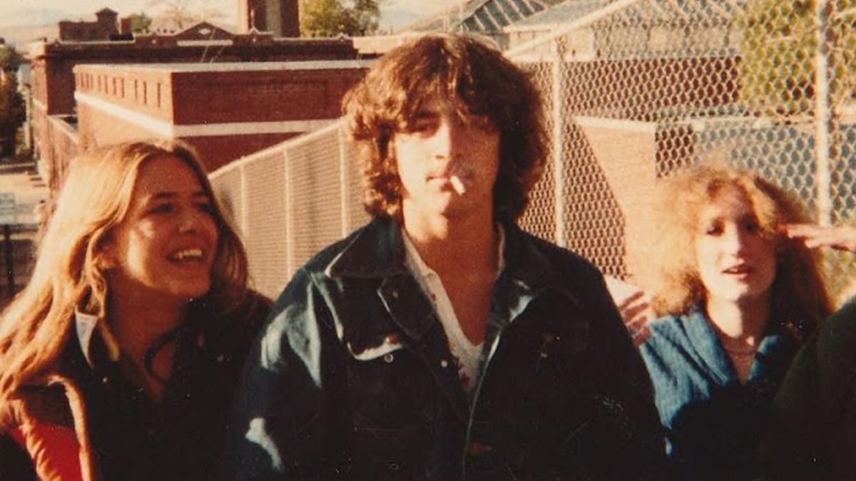 "Куст на голове": какие прически носили женщины и мужчины в 1980-х годах – фото "Куст на голове": какие прически носили женщины и мужчины в 1980-х годах – фото