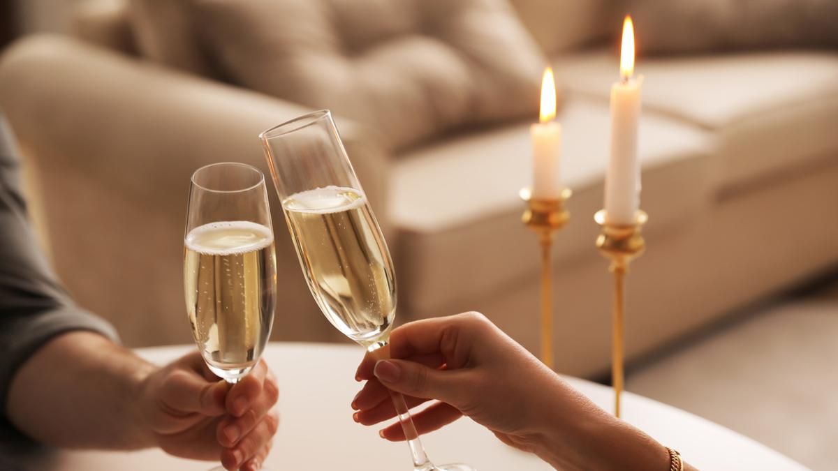 Вечеря з вином: витримане ігристе SHABO Classic Brut і спаржа з лососем Вечеря з вином: витримане ігристе SHABO Classic Brut і спаржа з лососем