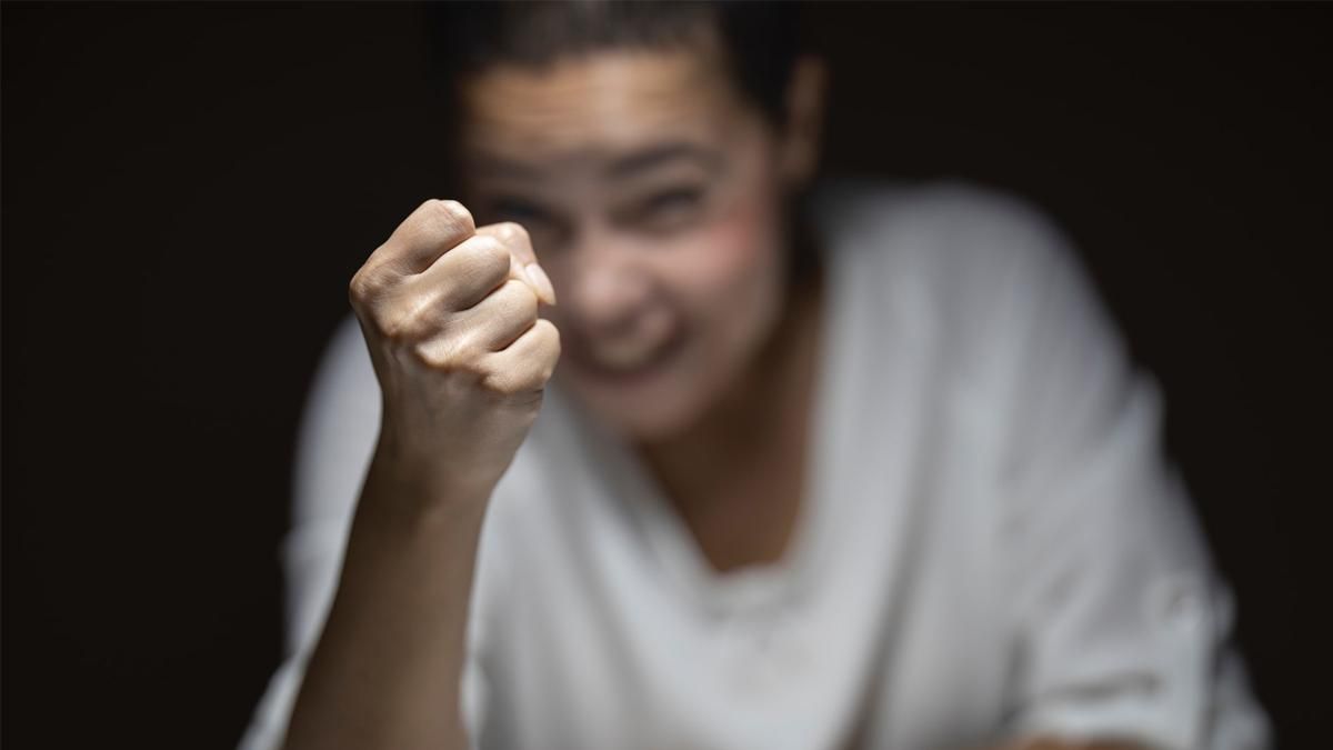 Сестра була готова роздерти брата через витівку на застіллі: що він зробив - Life Сестра була готова роздерти брата через витівку на застіллі: що він зробив - Life