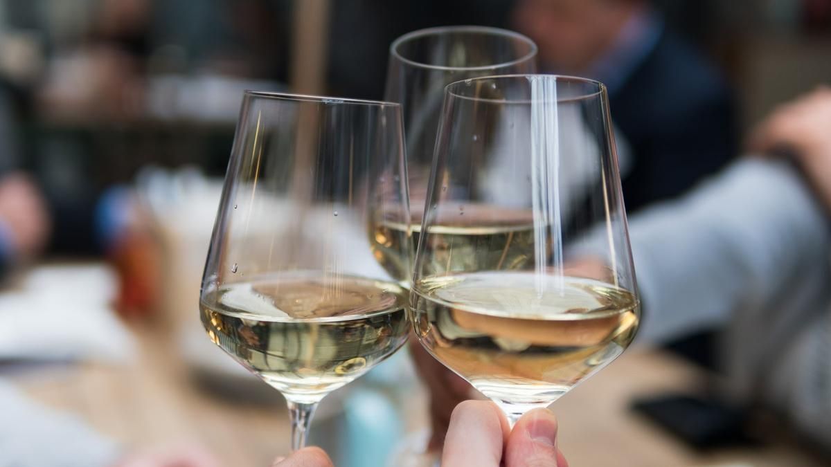 Не вживайте їх: 6 популярних фраз про вино, про які варто забути Не вживайте їх: 6 популярних фраз про вино, про які варто забути