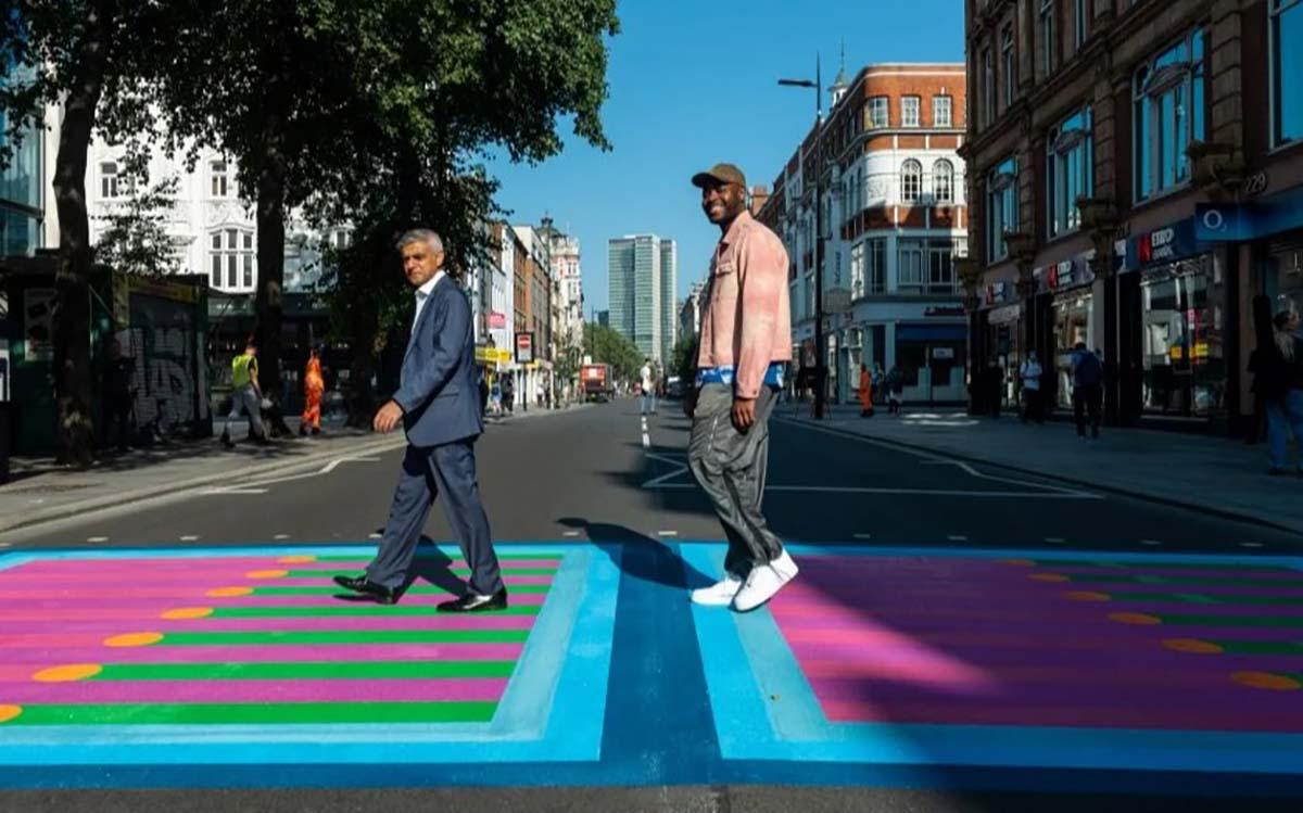Замінив чорно-білі смуги: дизайнер створив на вулицях Лондона барвисті пішохідні переходи - Life