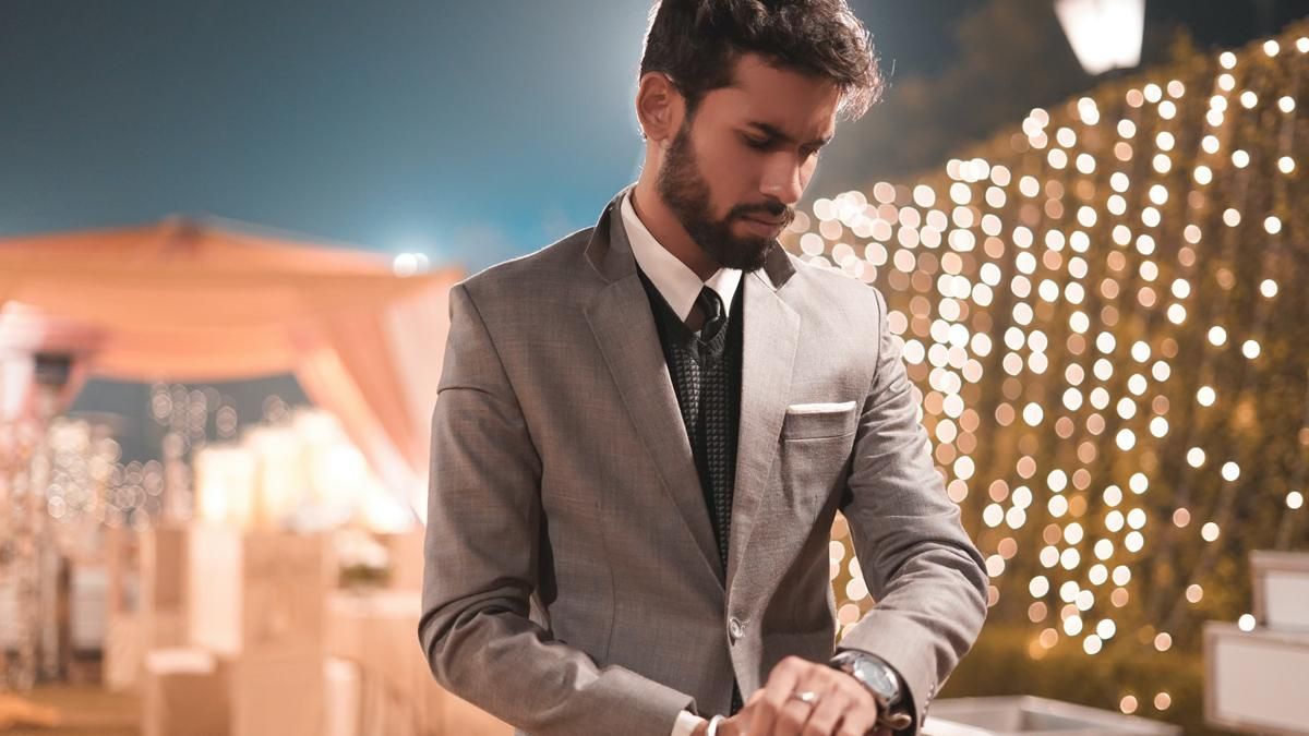 Мужчина едва не пропустил свадьбу брата из-за жены: что она сделала Мужчина едва не пропустил свадьбу брата из-за жены: что она сделала