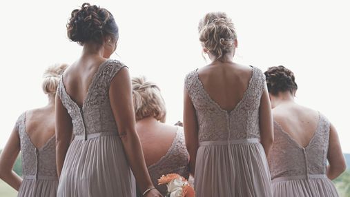 Подружки убегают от невесты: она шокировала их своими требованиями