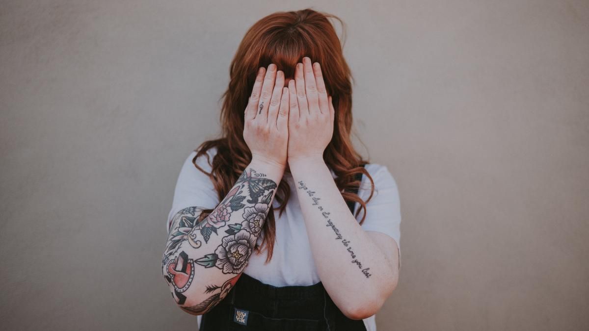 Женщина испугала всех своими ресницами: на них "больно" смотреть Женщина испугала всех своими ресницами: на них "больно" смотреть