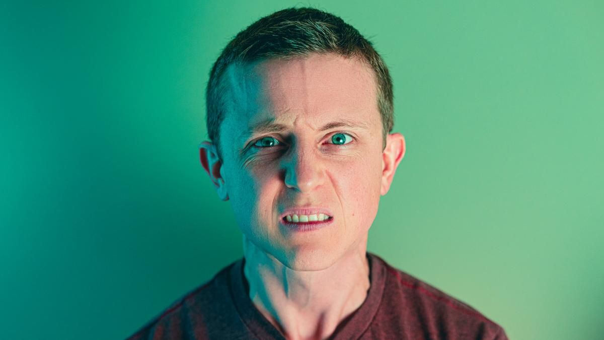 Чоловік облив сусідську дитину водою: тепер у нього проблеми - Life Чоловік облив сусідську дитину водою: тепер у нього проблеми - Life