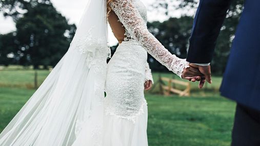 Насмешила всех: невеста опозорилась со свадебным платьем