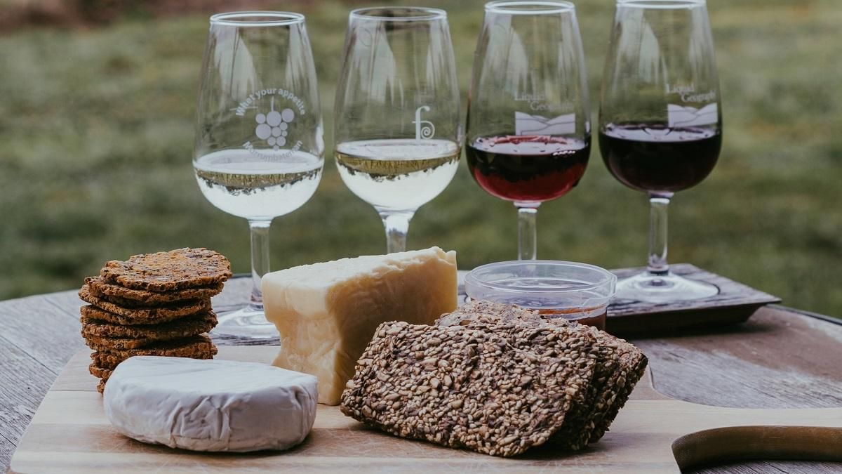 Дегустируйте правильно: как понять послевкусие вина - Life Дегустируйте правильно: как понять послевкусие вина - Life