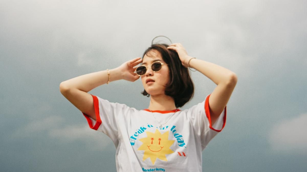 Як правильно позувати на фотографіях: 11 порад від експертки - Life Як правильно позувати на фотографіях: 11 порад від експертки - Life