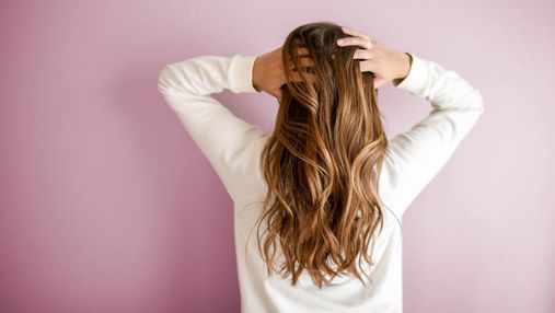 Девочка не мыла голову шампунем 16 месяцев: что случилось с волосами