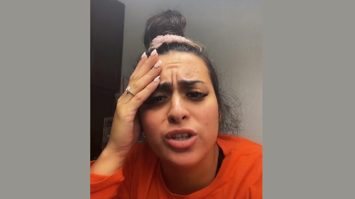 Девушка хотела тату в стиле "Гарри Поттера": результат получился очень неудачным Девушка хотела тату в стиле "Гарри Поттера": результат получился очень неудачным