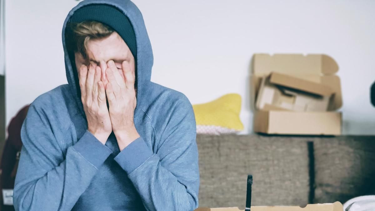 Хлопчина скаржиться на кохану через жорсткі домашні правила: люди його розкритикували - Life Хлопчина скаржиться на кохану через жорсткі домашні правила: люди його розкритикували - Life