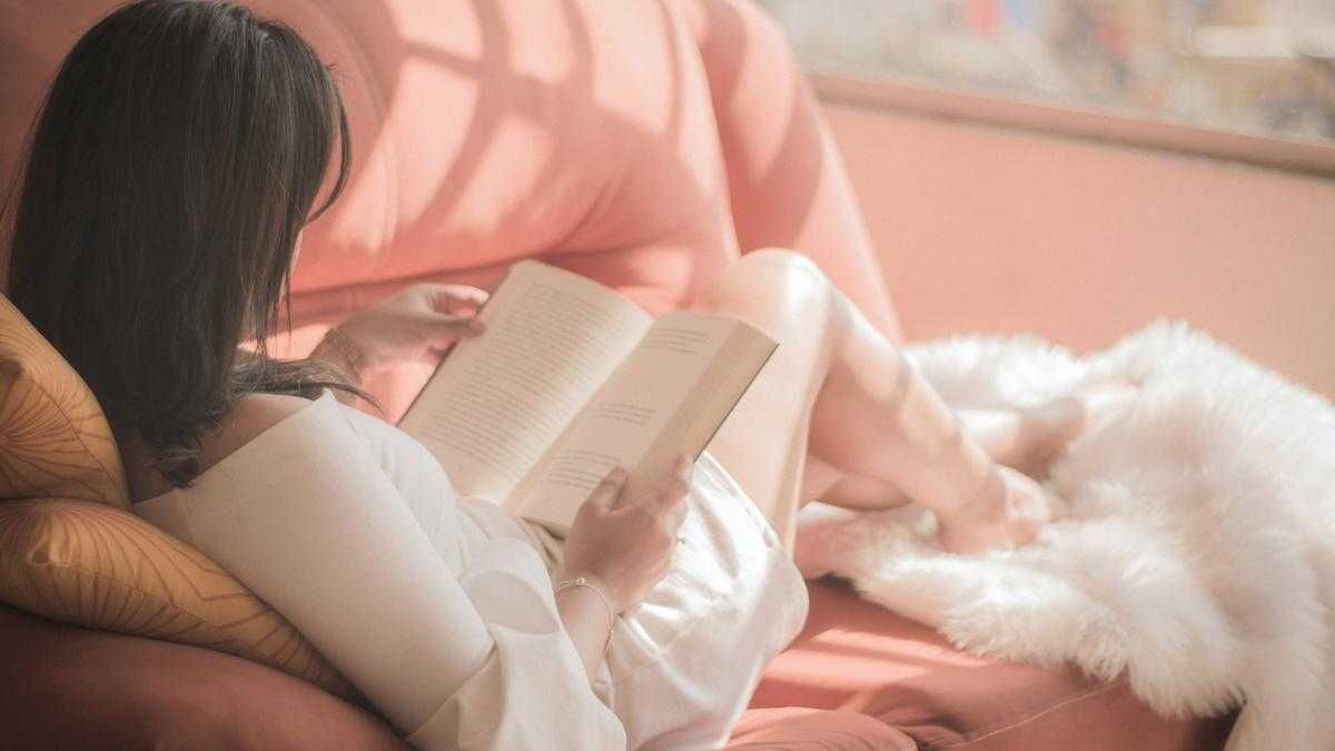 Щоденник зради і голлівудська казка 5 класних романів, які прокачають ваш настрій - Life Щоденник зради і голлівудська казка 5 класних романів, які прокачають ваш настрій - Life