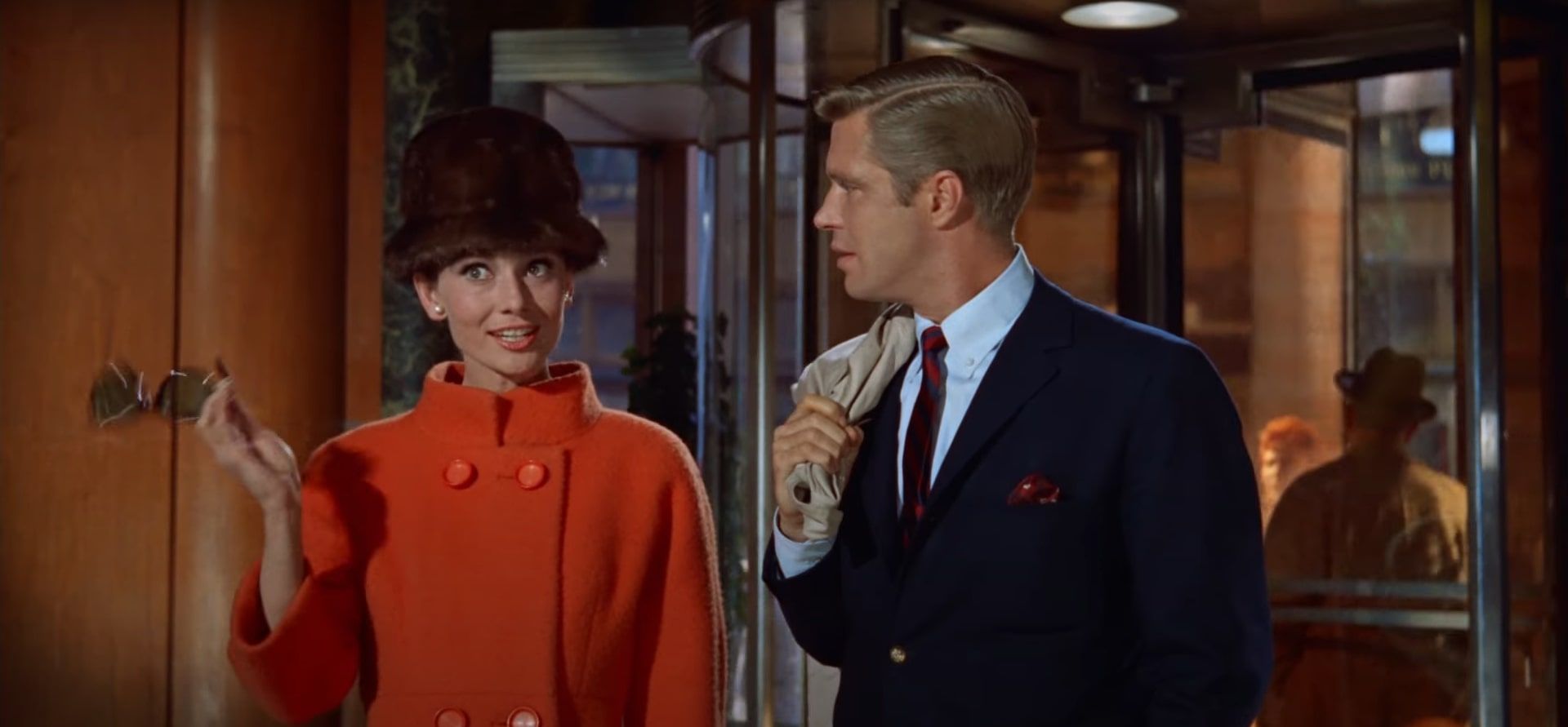 Как в современных, так и уже классических фильмах можно найти стильные образы Как в современных, так и уже классических фильмах можно найти стильные образы