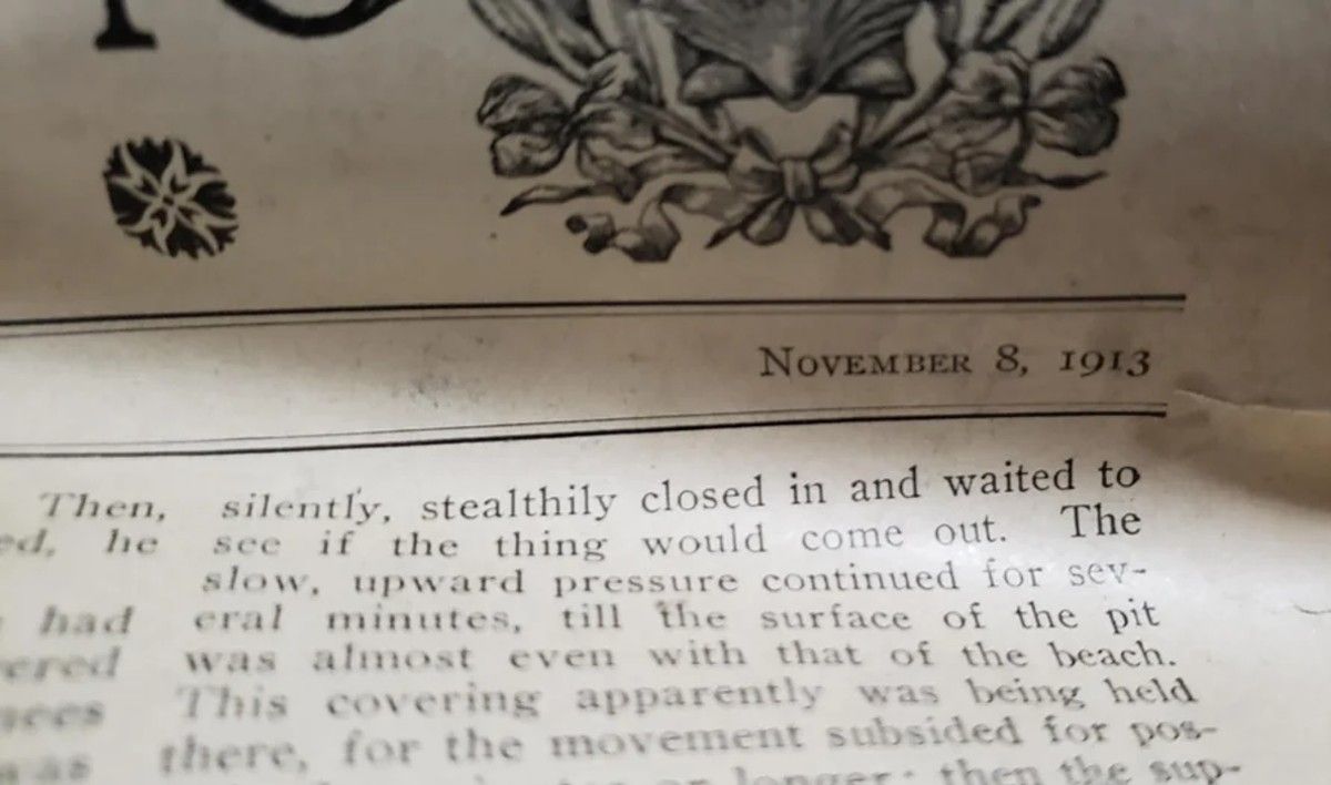 Капсула была спрятана в стене Капсула была спрятана в стене