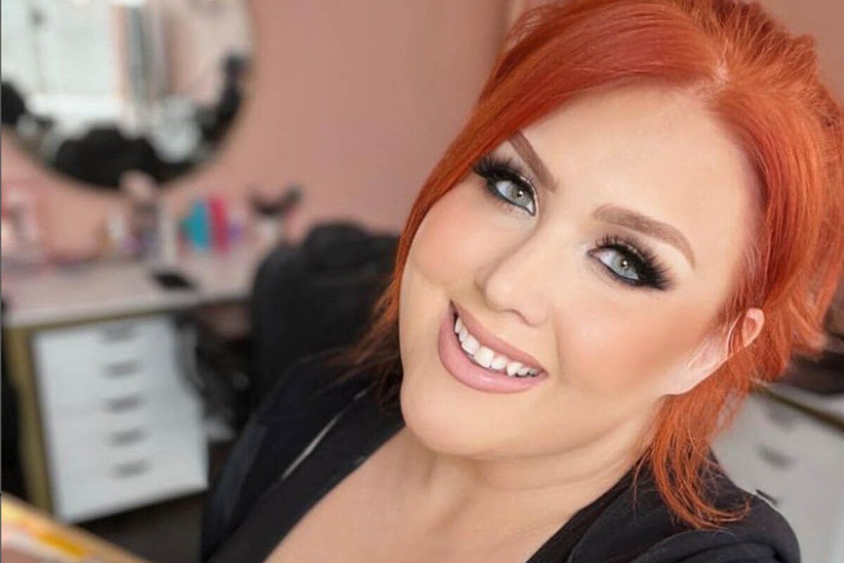 Жінка в дитинстві виглядала на всі 40 Жінка в дитинстві виглядала на всі 40