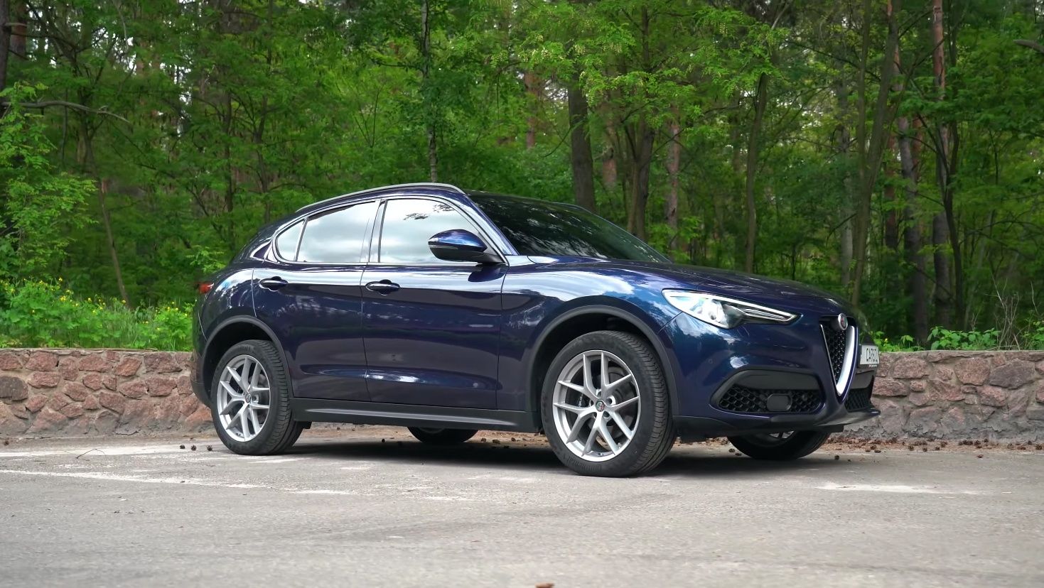 Anabel Arto і CARBID розігрують Alfa Romeo Anabel Arto і CARBID розігрують Alfa Romeo