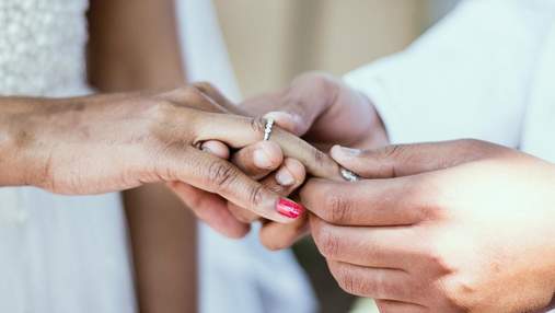 Забыл развестись перед свадьбой: как женщина узнала о второй жене
